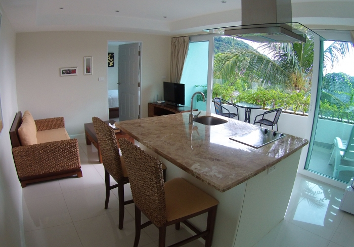 Lovely and spacious studio unit at Kata Beach
